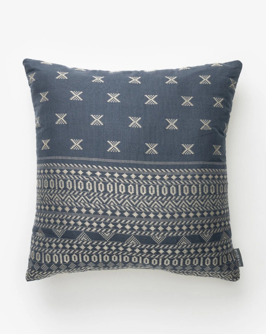 * Tamsin Indoor/Outdoor Pillow Patterned Pillows