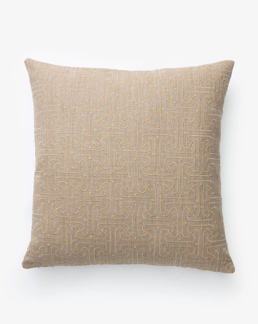 * Saren Pillow Cover Patterned Pillows