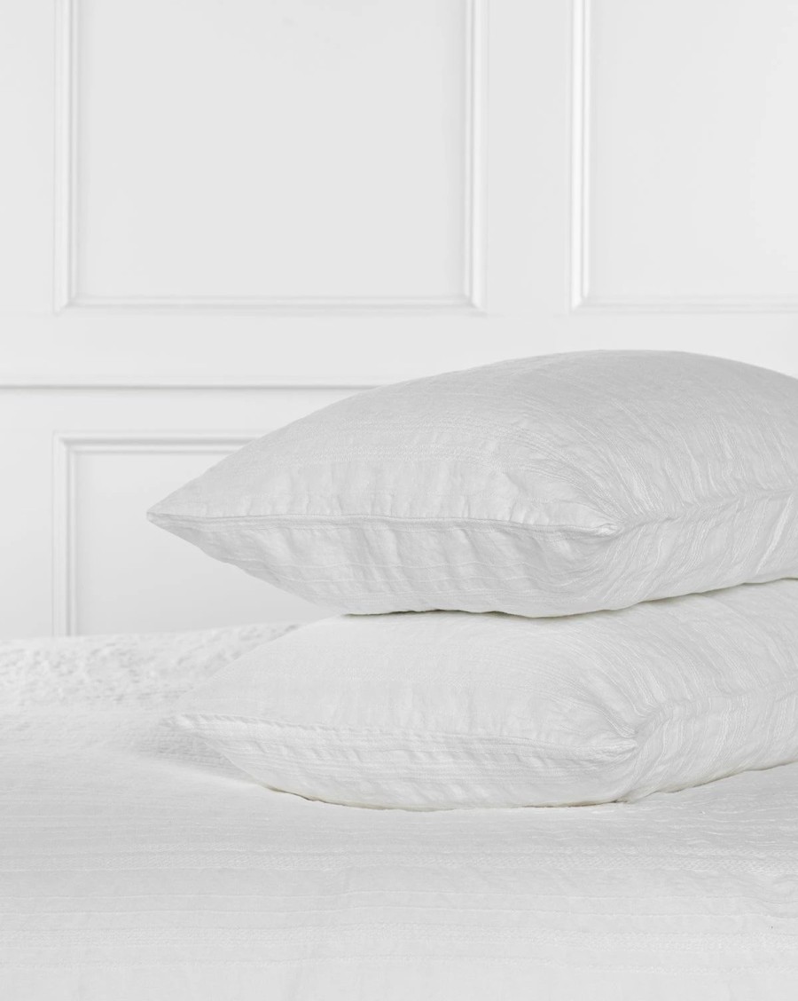 * Carter Woven White Shams (Set Of 2) Pillowcases & Shams